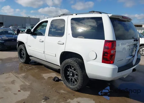 2013 Chevrolet Tahoe Lt z USA, uszkodzony, nr VIN 1GNSCBE00DR335093